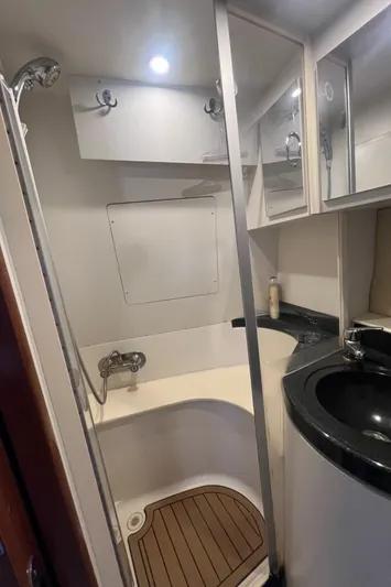 Rum-n-reels Yacht Photos Pics 