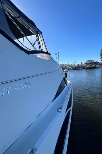 Rum-n-reels Yacht Photos Pics 