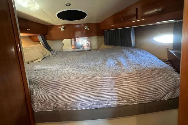 Rum-n-reels Yacht Photos Pics 