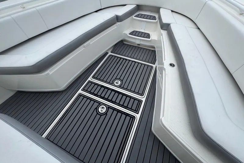  Yacht Photos Pics 2018 Fountain 34 Center Console boat interior with sleek seating and non-slip flooring.