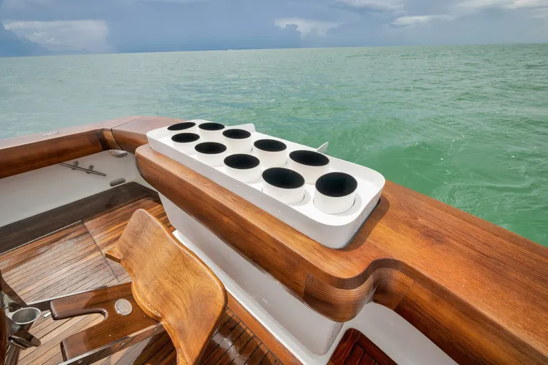 Let It Ride Yacht Photos Pics 