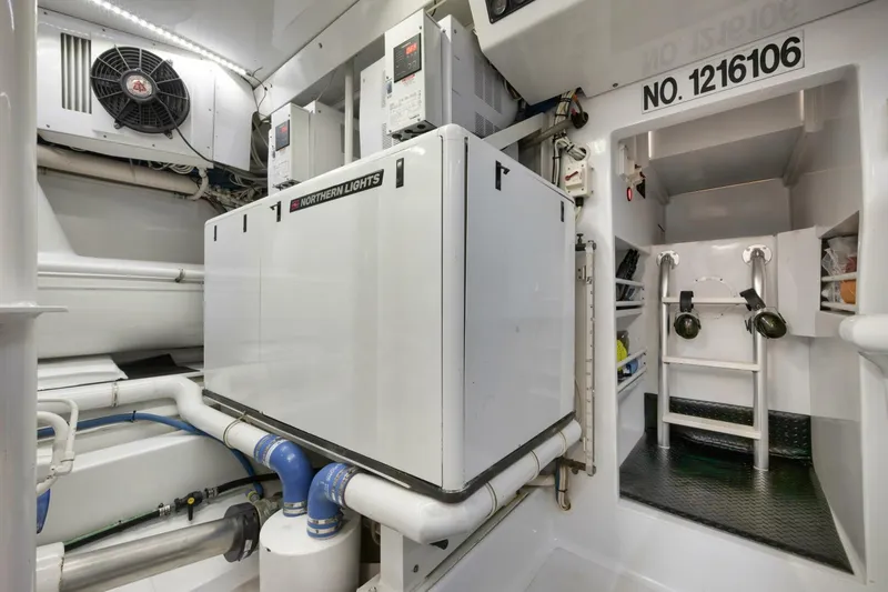 Let It Ride Yacht Photos Pics 