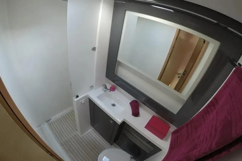 Xclip Yacht Photos Pics Bathroom interior of 2015 Fountaine Pajot SABA 50 yacht with modern fixtures.