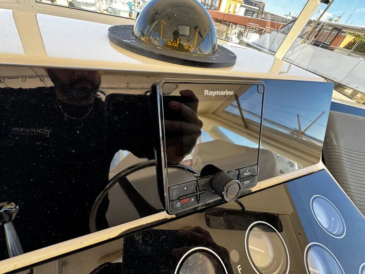 Sweet Melissa Yacht Photos Pics 