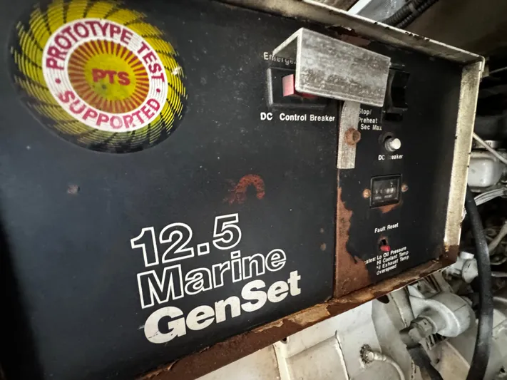 Sweet Melissa Yacht Photos Pics 