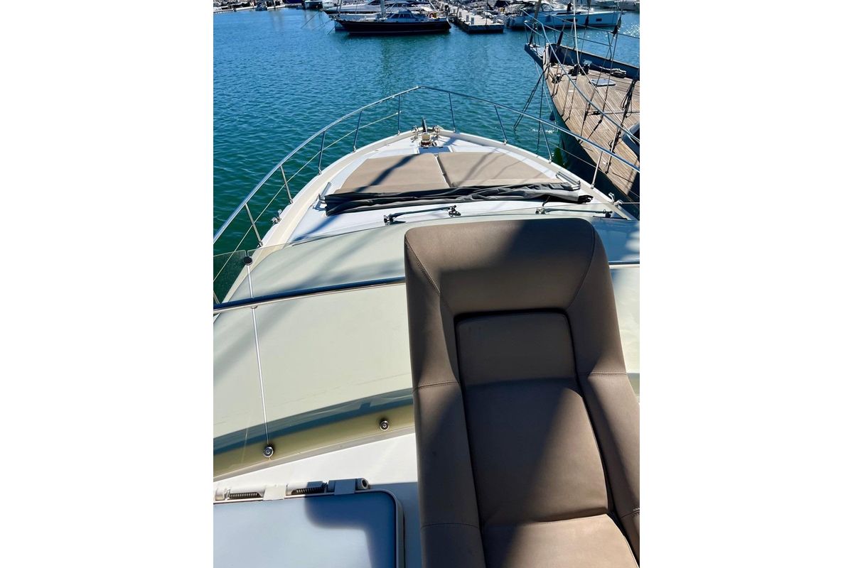 2003 Ferretti Yachts 63 
