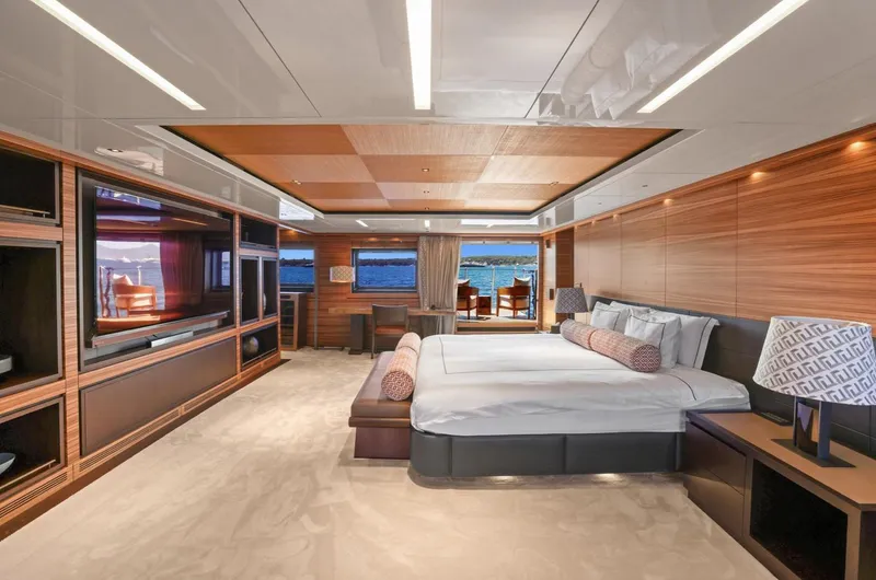 Magna Grecia Yacht Photos Pics 