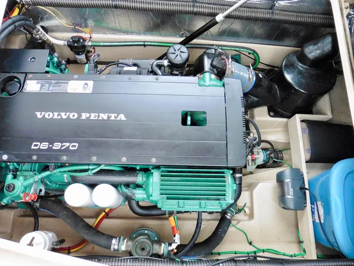  Yacht Photos Pics Volvo Penta D6-370 engine in 2015 Cutwater 30CB boat.
