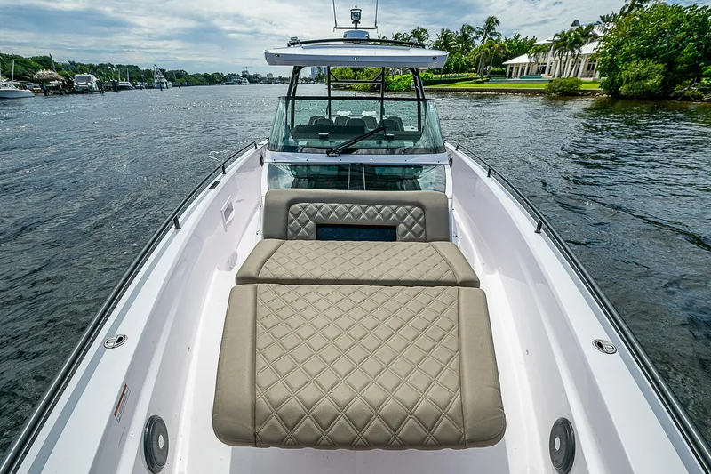 T/t Fortitude Yacht Photos Pics 