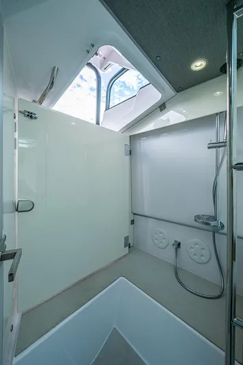 T/t Fortitude Yacht Photos Pics 