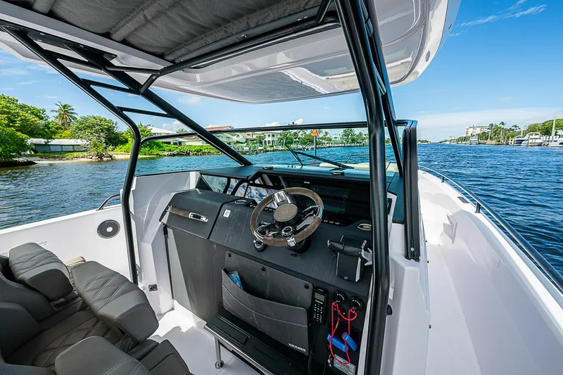 T/t Fortitude Yacht Photos Pics 