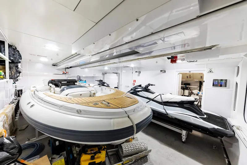 Conrad C144s Hull #4 Yacht Photos Pics 