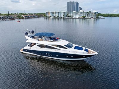 Yacht