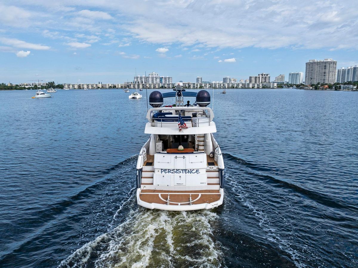 2006 Sunseeker 75 