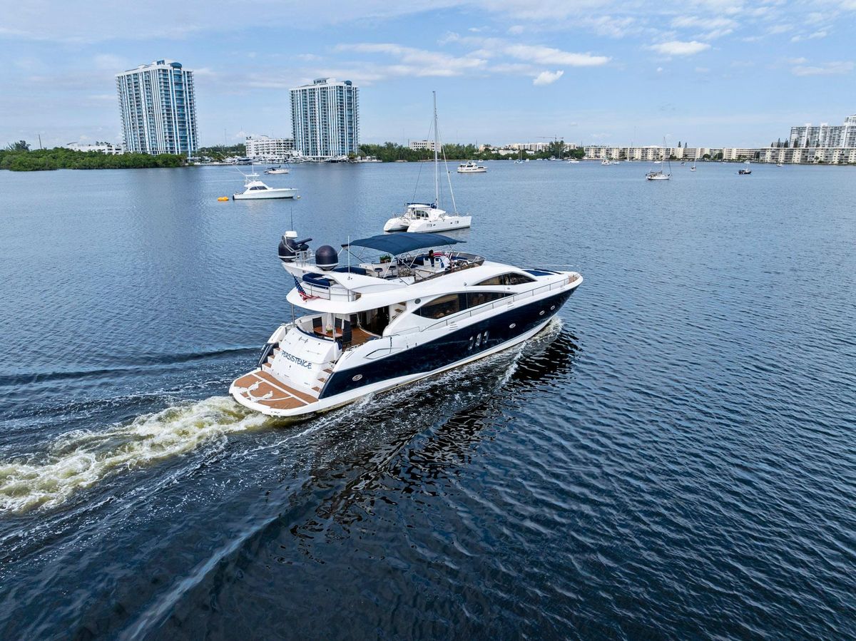 2006 Sunseeker 75 