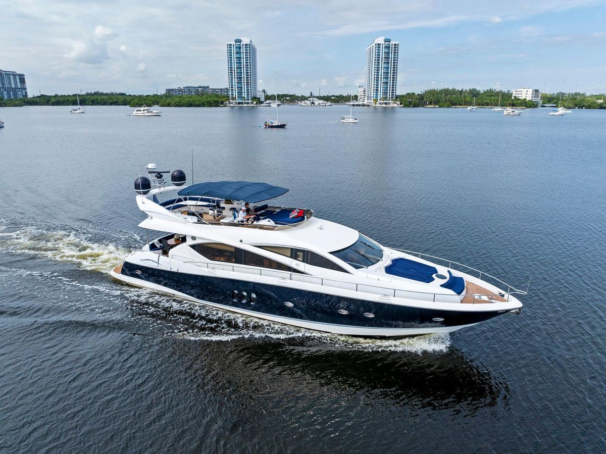 2006 Sunseeker 75 