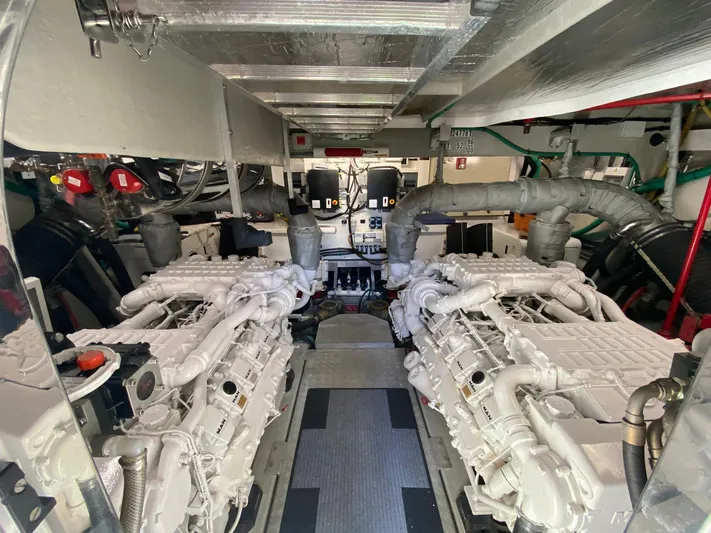 Persistence Yacht Photos Pics 