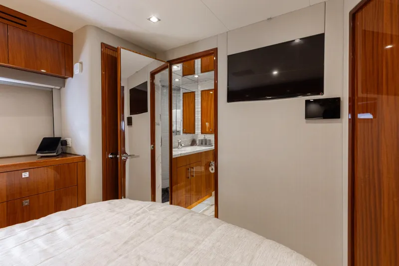 Ritz Sea Yacht Photos Pics 