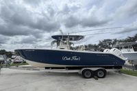 2016 Cobia 277 CC
