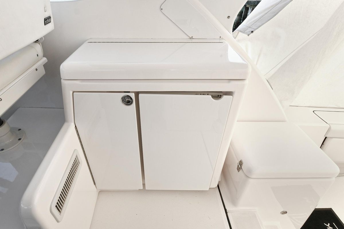 2008 Tiara Yachts 42 