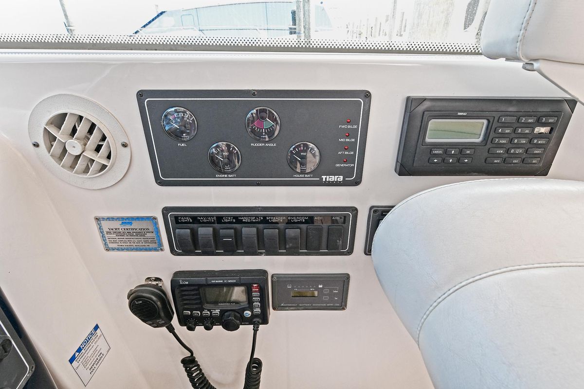 2008 Tiara Yachts 42 