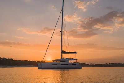 Lagoon 50