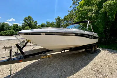 Four Winns 260 Horizon