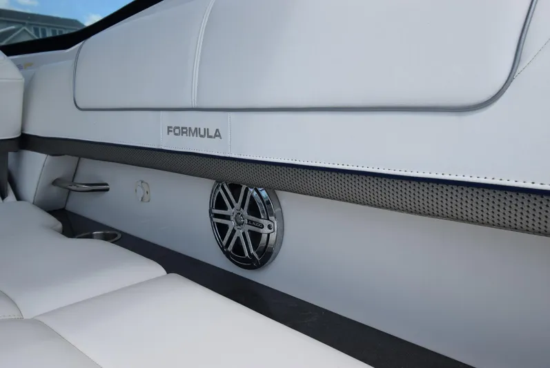 4th Quarter Yacht Photos Pics 