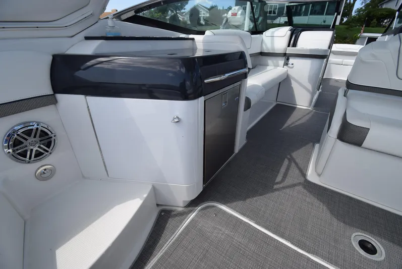 4th Quarter Yacht Photos Pics 