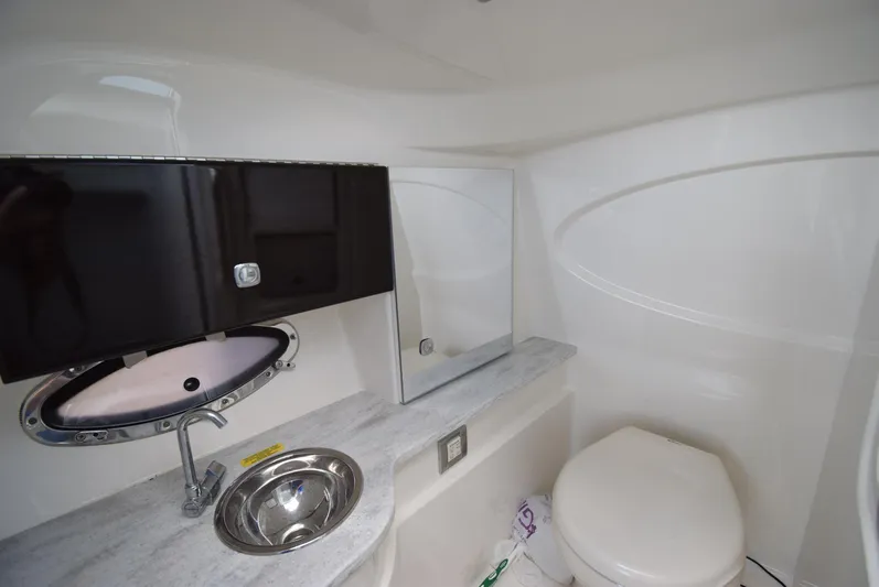 4th Quarter Yacht Photos Pics 