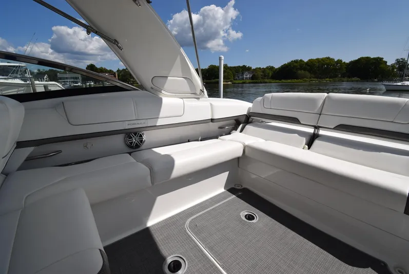 4th Quarter Yacht Photos Pics 