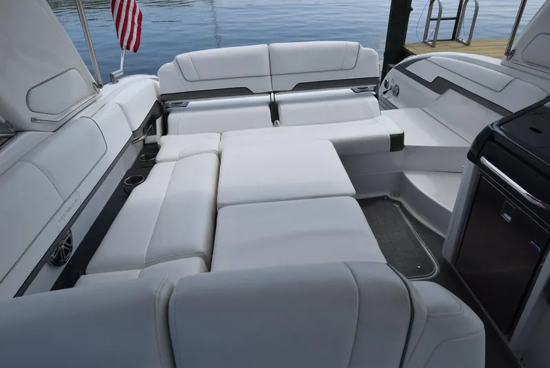 4th Quarter Yacht Photos Pics 