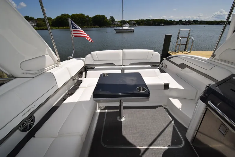 4th Quarter Yacht Photos Pics 