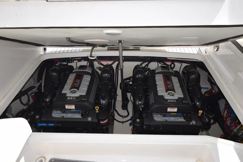 4th Quarter Yacht Photos Pics 