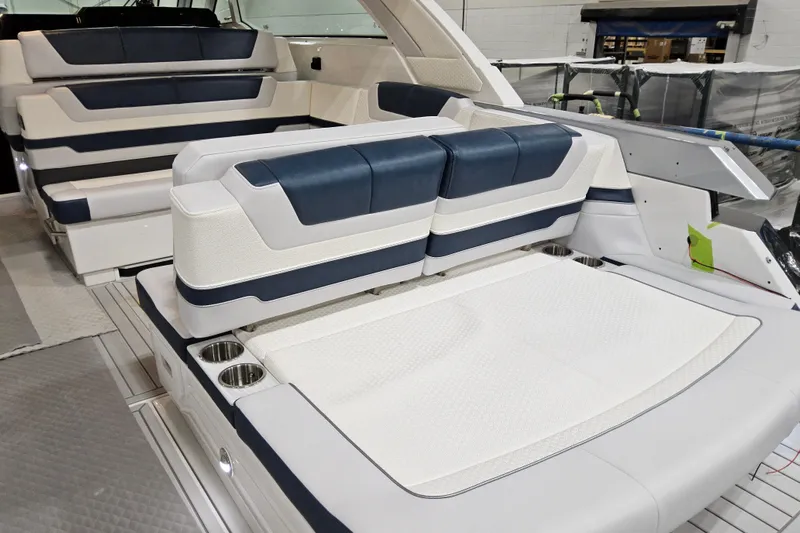  Yacht Photos Pics 2026 Formula 380 Super Sport Crossover OB interior with luxurious seating and modern design.