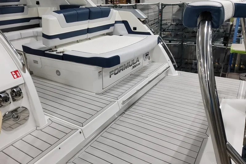  Yacht Photos Pics 2026 Formula 380 Super Sport Crossover OB boat interior with sleek seating and modern design.