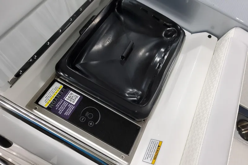  Yacht Photos Pics 2026 Formula 380 Super Sport Crossover OB boat detail with integrated control panel.