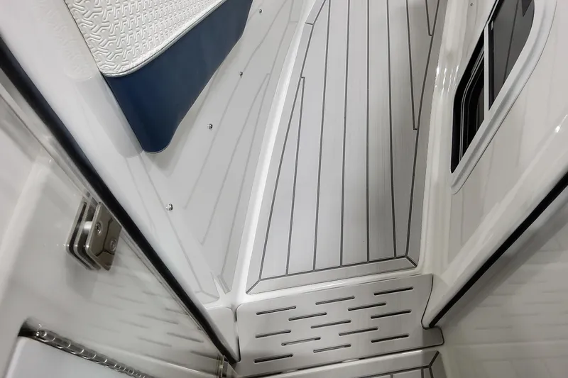  Yacht Photos Pics 2026 Formula 380 Super Sport Crossover OB interior with sleek, modern design and premium materials.