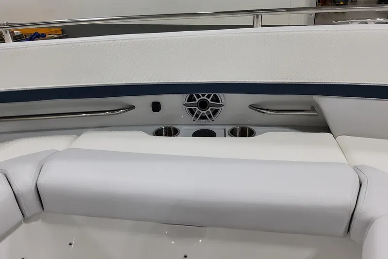  Yacht Photos Pics 2026 Formula 380 Super Sport Crossover OB interior with speaker and cup holders.