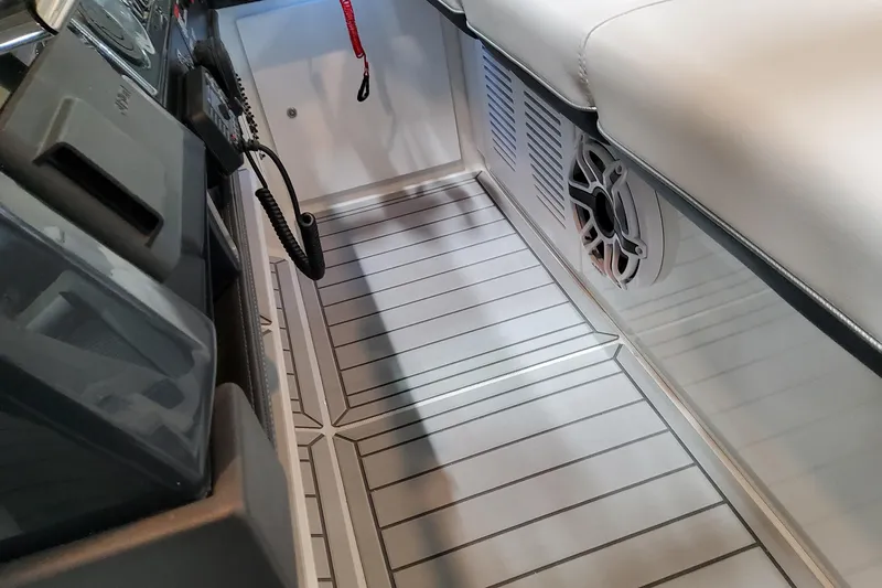  Yacht Photos Pics 2026 Formula 380 Super Sport Crossover OB interior with sleek flooring and speaker system.