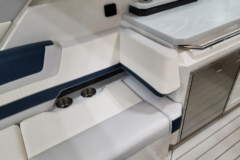  Yacht Photos Pics 2026 Formula 380 Super Sport Crossover OB interior with seating and cup holders.