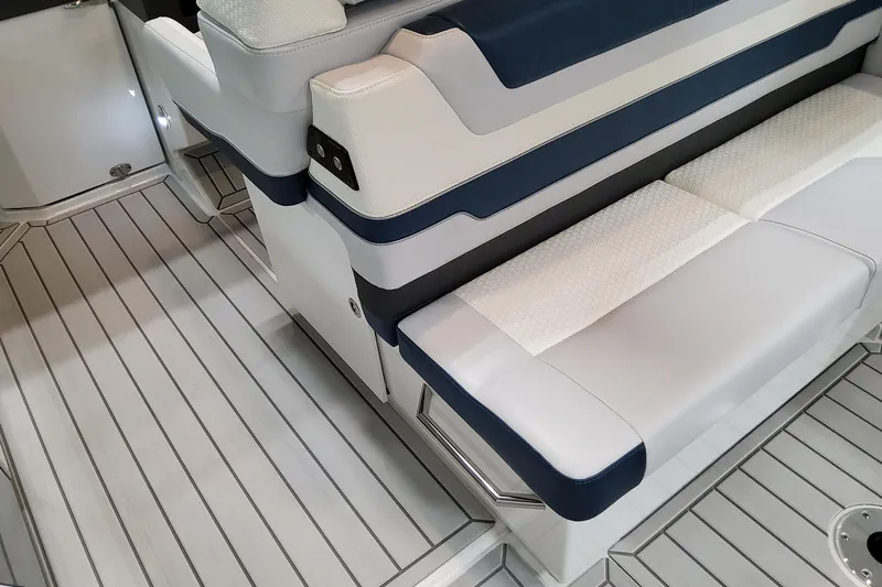  Yacht Photos Pics 2026 Formula 380 Super Sport Crossover OB interior with sleek seating and modern design.