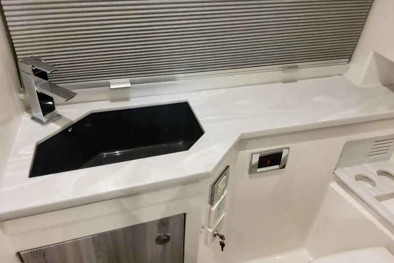  Yacht Photos Pics Modern sink area in 2026 Formula 380 Super Sport Crossover OB boat.