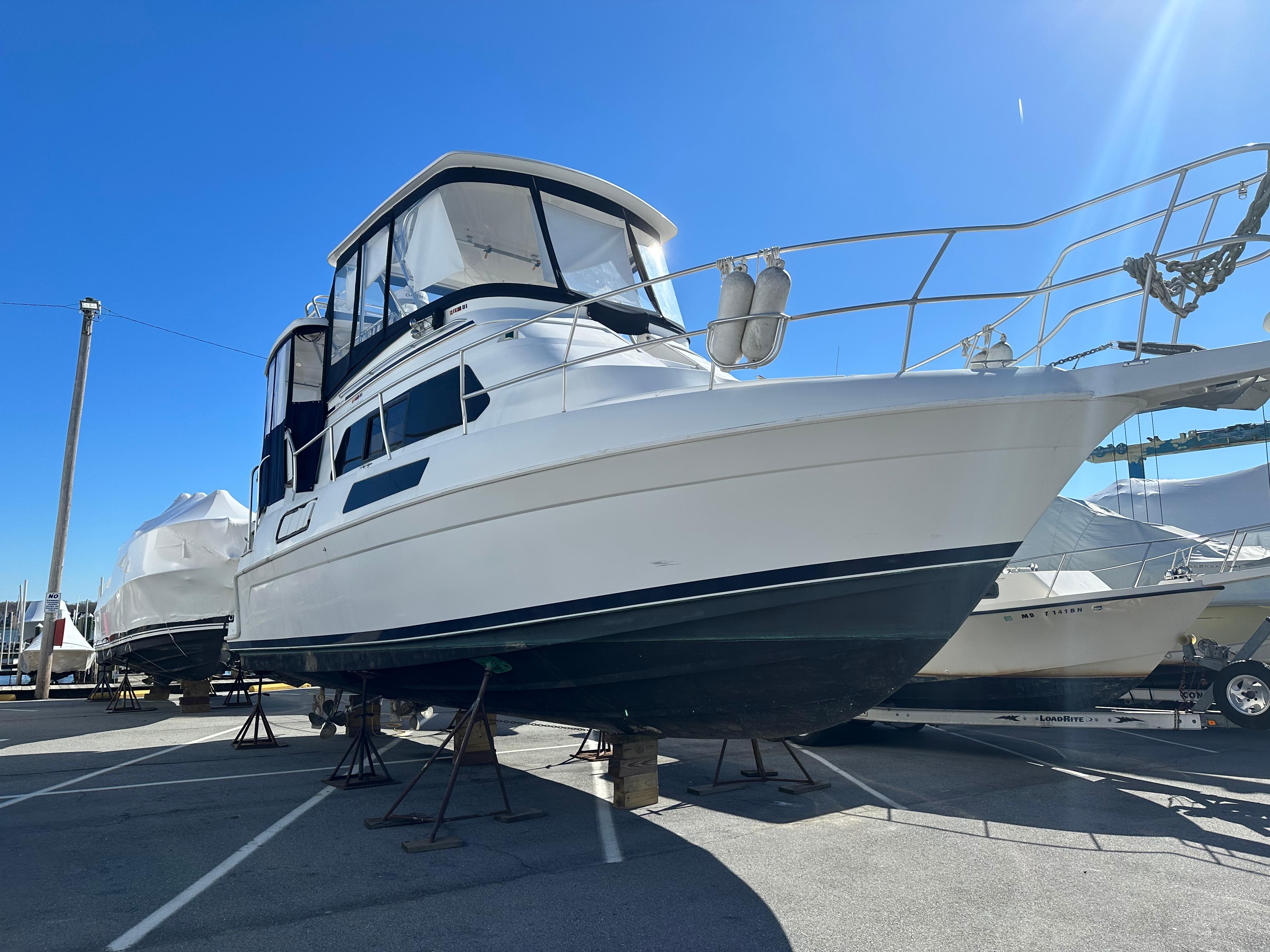 1997 mainship motor yacht 37