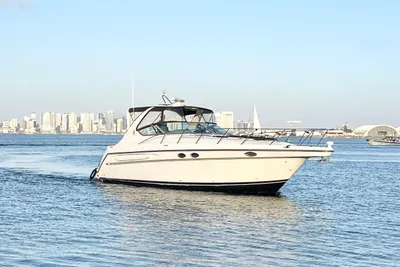 Maxum 3700 SCR