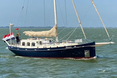 2002 Puffin 42 Alu