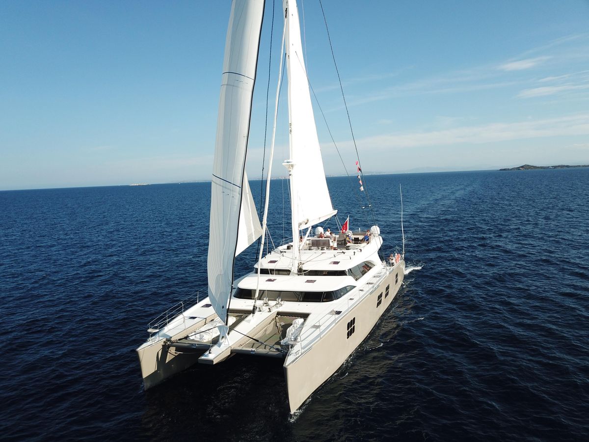 2009 Sunreef 102 