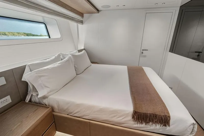 The Wolf Yacht Photos Pics 