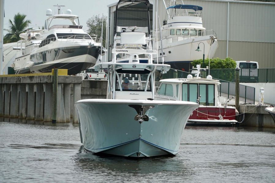 2019 SeaHunter 39 CC