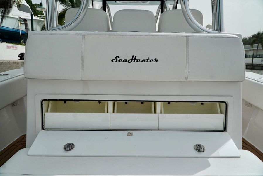 2019 SeaHunter 39 CC